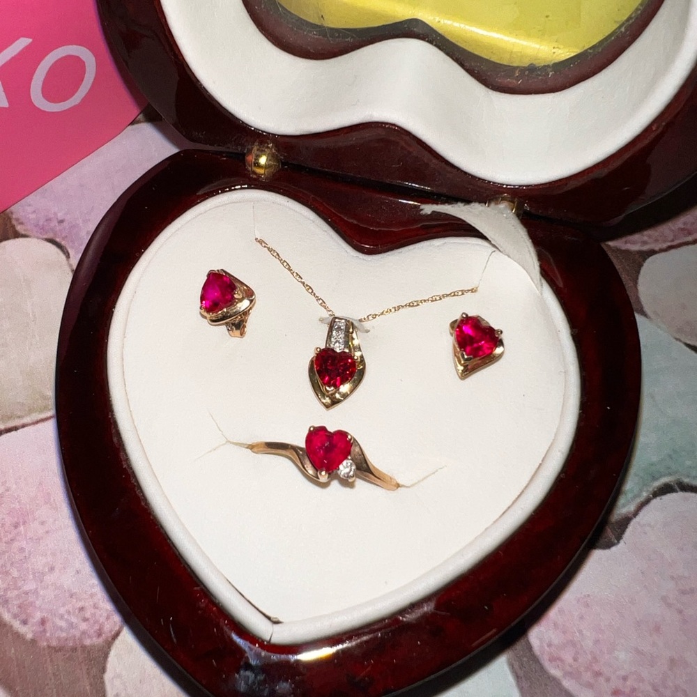 10K Gold Lab? Ruby Jewelry Set - Picture 3 of 16